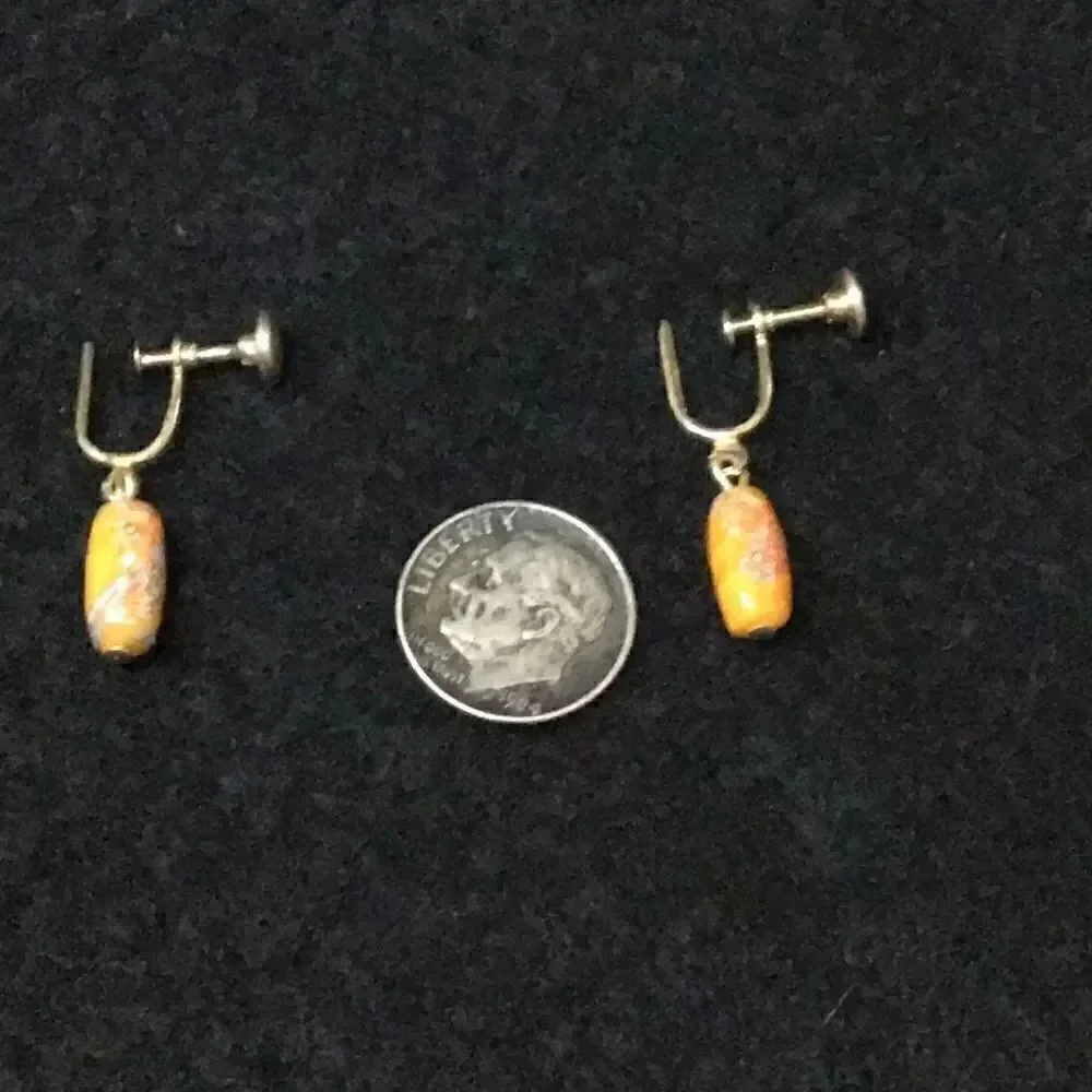 Vintage screw post small orange painted did earrings